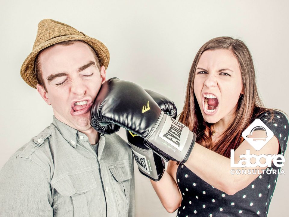 Uma briga pode dar origem a um acidente do trabalho